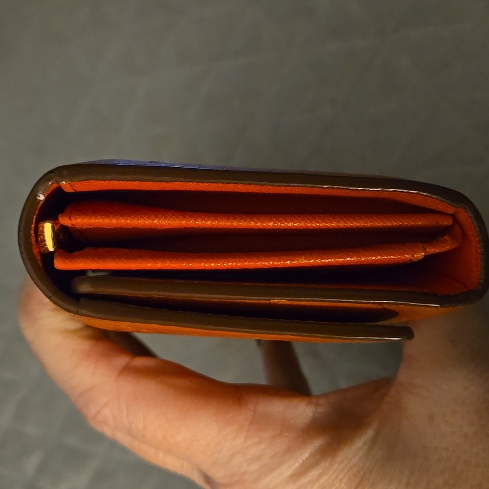 MCM Long Wallet - Picture 3 of 11